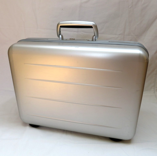 Samsonite 800 xylem james bond - 800,
